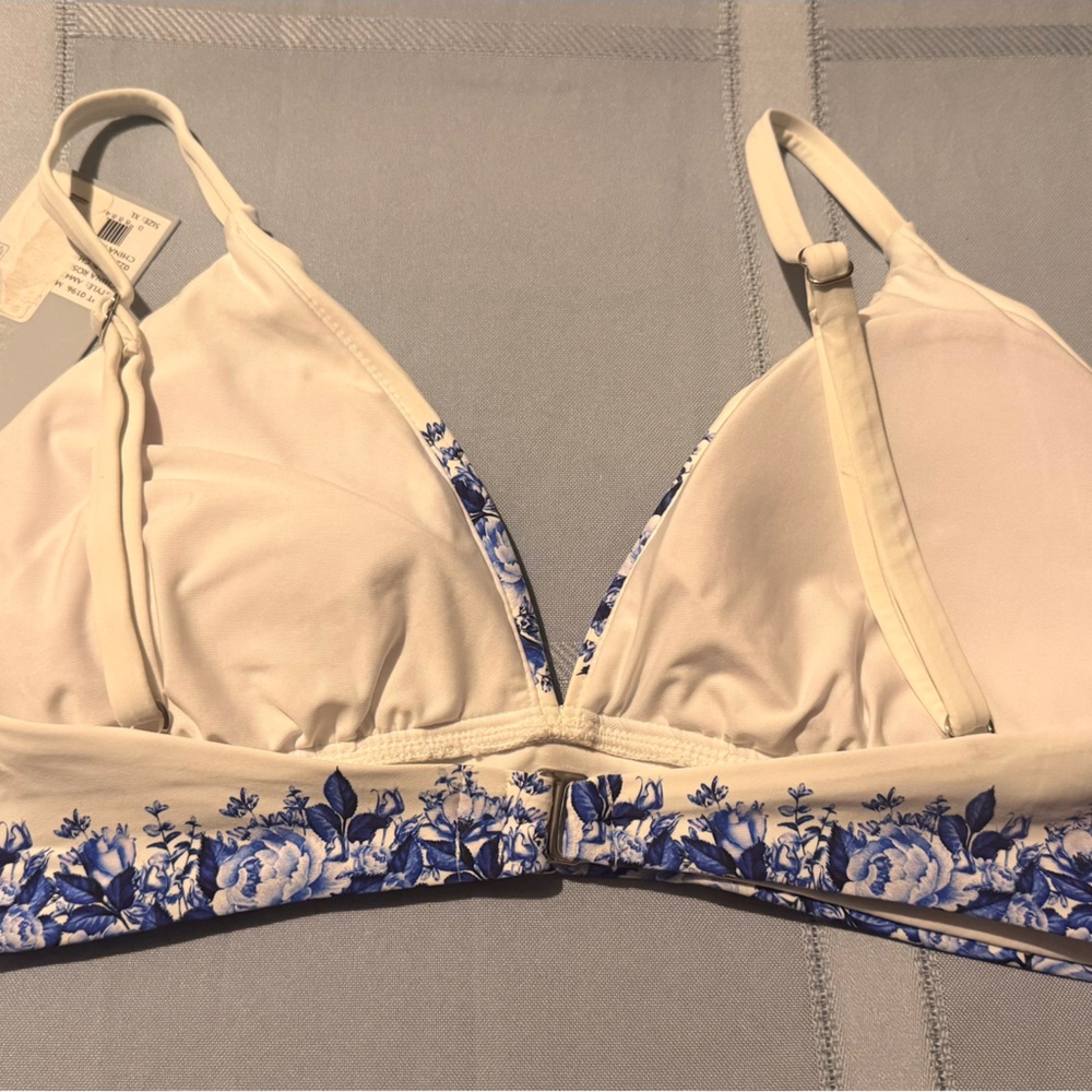 Antonio Melani White and Blue Floral Wireless Bikini Too Women XL - Picture 2 of 2